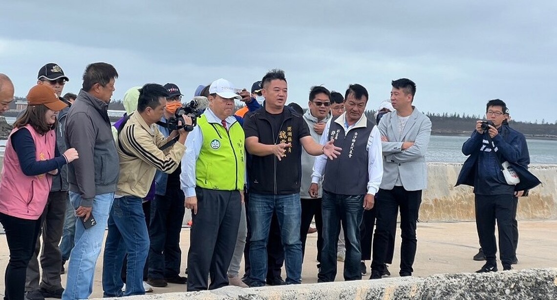 府會下鄉挺進白沙鄉 陳光復與澎管處協力規劃岐頭漁港擴建共同力挺東海觀光旅遊