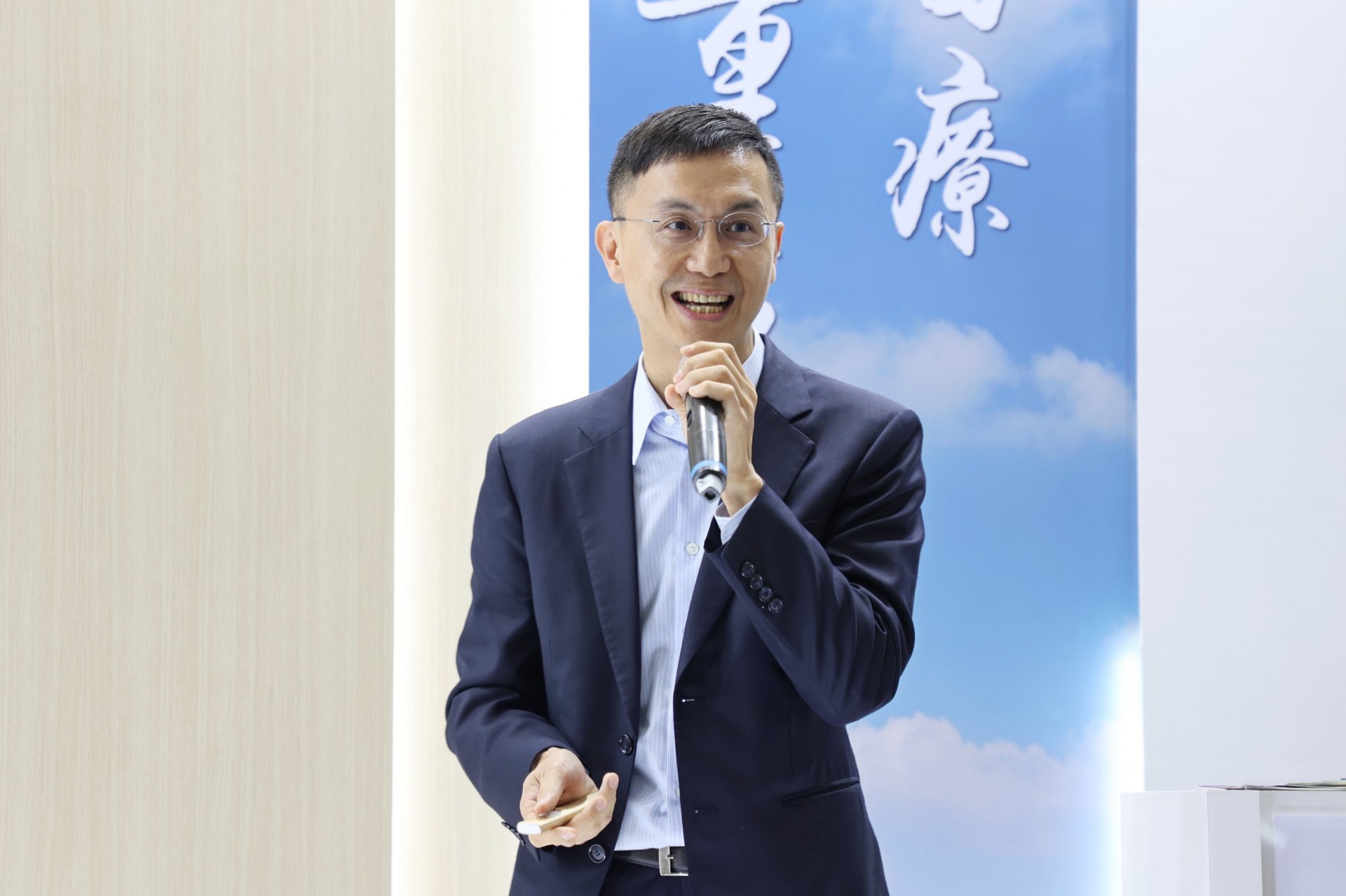Google Cloud臺灣業務副總李殷豪表示,此次與花蓮慈院合作,協助將醫療服務上雲,在提高醫護臨床作業效率的同時,也能確保作業系統的自主性和安全性。