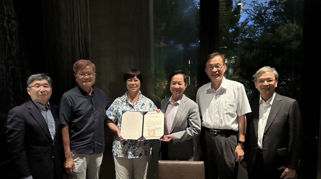 東海EMBA重視智慧的傳授與培養解決實務的能力，去年聘請台積電資深副總何麗梅等人擔任終身榮譽講座教授，致力開設更適合的課程。（東海大學提供）