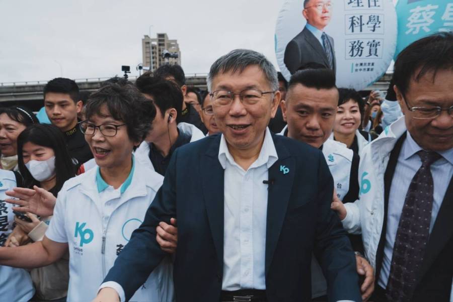 替蔡壁如輔選不與盧秀燕同台 柯文哲:政治結構仍是藍綠「分贓」 298 替蔡壁如輔選不與盧秀燕同台 柯文哲:政治結構仍是藍綠「分贓」 297
