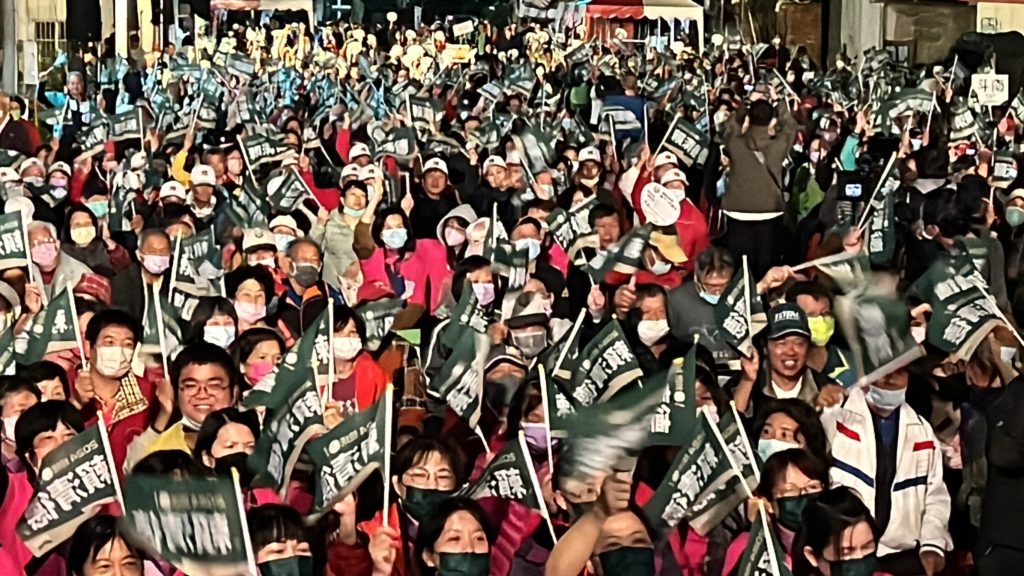 西螺競選總部成立大會湧入逾2千鄉親到場力挺。(記者林金聖翻攝)