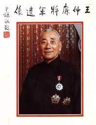 下載 (1).jpg