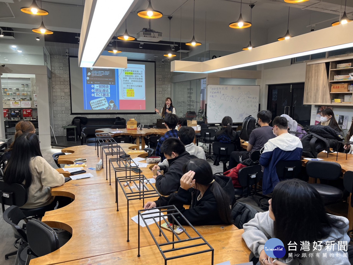 龜山宣導團前進各大學，引領準社會新鮮人齊反詐。<br /><br /> 