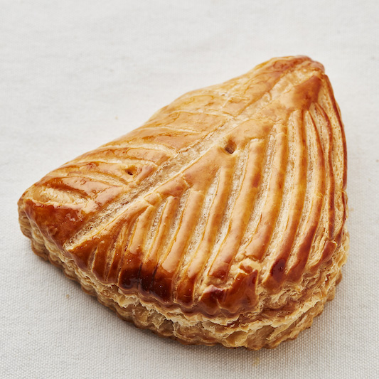 吉可頌的蘋心而潤是包著蘋果餡的酥皮小點。（業者提供）.jpg