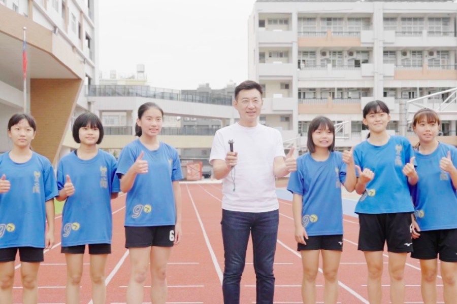 謝志忠批江啟臣炒房囤地 江辦駁:蔡英文還是建商親戚 194 謝志忠批江啟臣炒房囤地 江辦駁:蔡英文還是建商親戚 193
