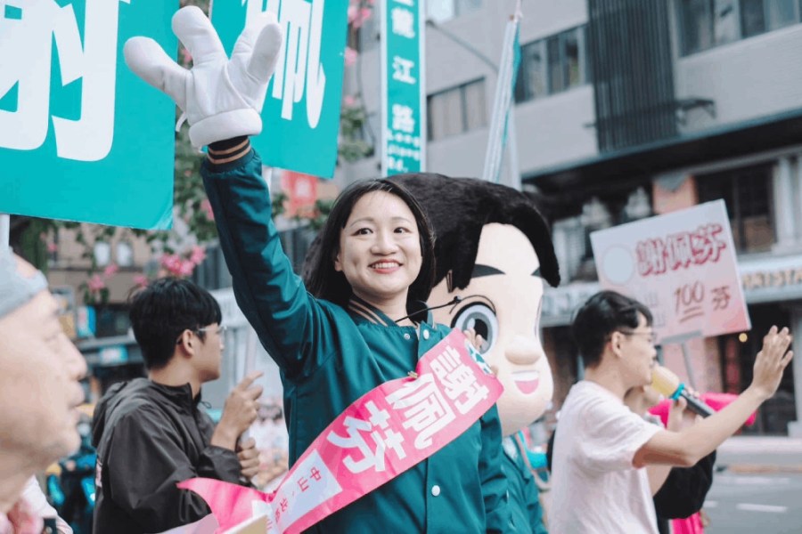 轟雙標王!謝佩芬質疑王鴻薇打潘孟安租屋 無視馬文君豪宅違建 210 照片來源:謝佩芬臉書
