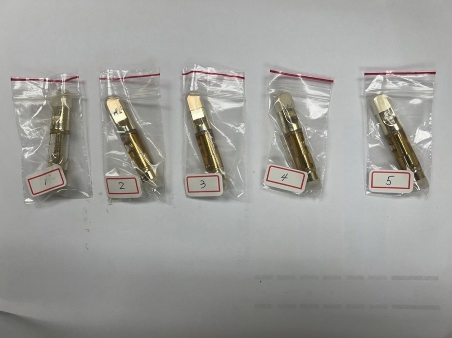 神情露餡 取締酒駕意外查獲135毒果汁包 215 cnews204231206a12.jpg