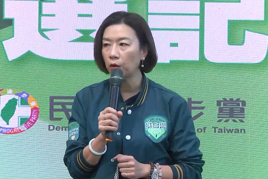 中二選區假民調? 林靜儀稱選民被恐嚇 顏寬恒闢謠將提告 216 中二選區假民調? 林靜儀稱選民被恐嚇 顏寬恒闢謠將提告 215