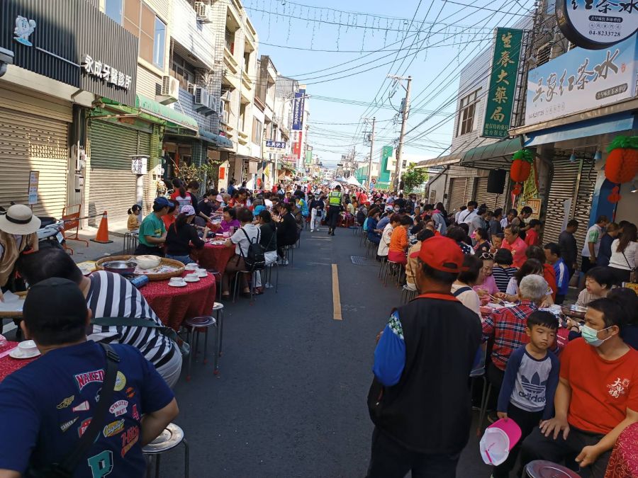 萬人湧入苗木之鄉 傳統客家慶典永靖謝平安家年華進入活動高潮
