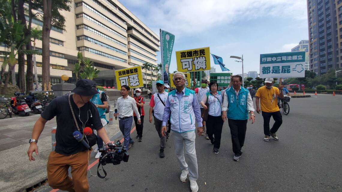 漾新聞|「市府變競總，政風處變東廠」高雄爆發「水門事件」 郭倍宏率眾市府散步抗議要陳其邁下台 控告政風處瀆職違法