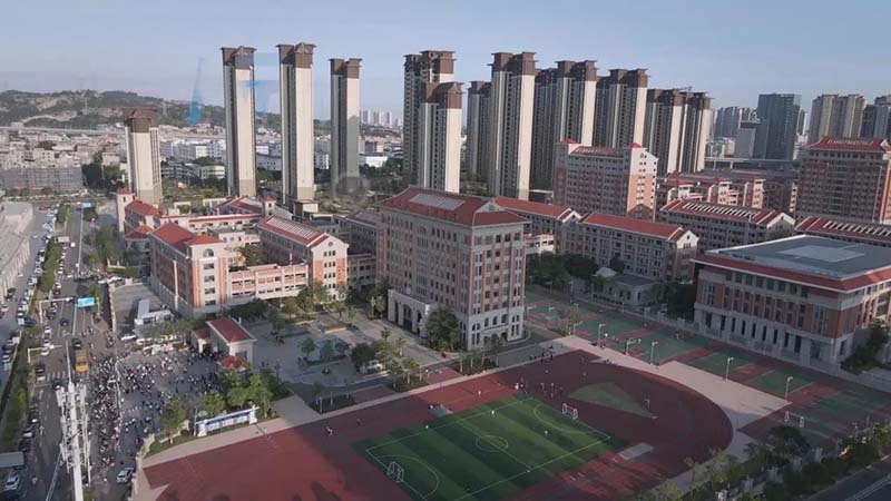 泉州台商投資區校園全景。(圖/林𠄘億提供)