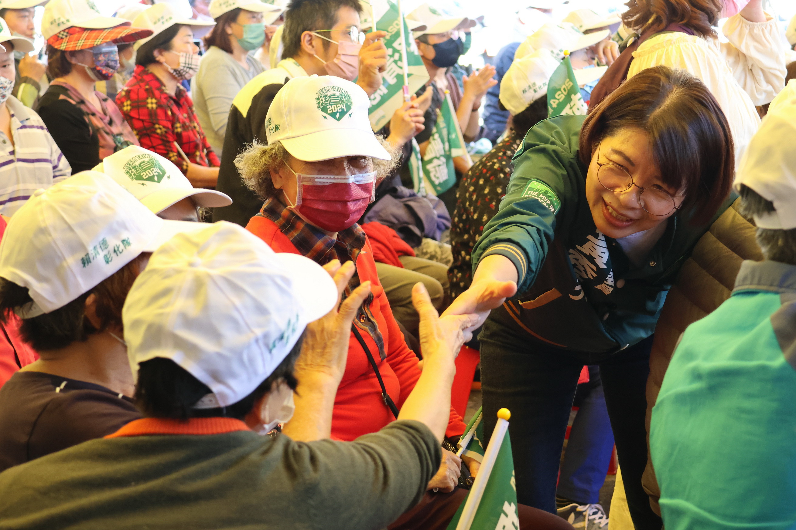 黃秀芳南區後援會成立 搶救王義川大兵引爆熱情