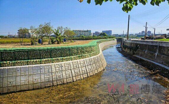 中市大雅區塔蓮溝土堤改建完工!保障耕地兼防洪