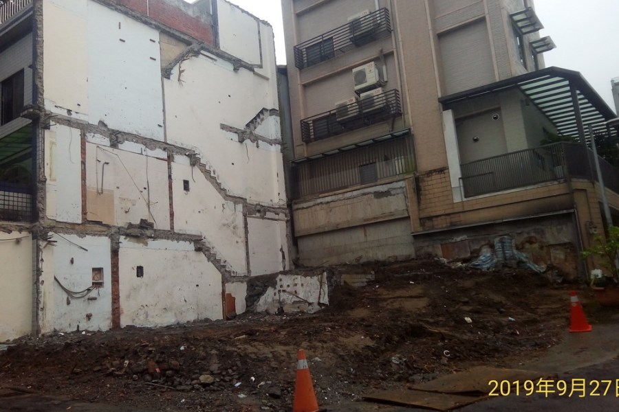 【新北市府給說法3-1】轟濫發拆除執照毀家園 王牌經紀人嗆市長「踹共」 222 【新北市府給說法3-1】轟濫發拆除執照毀家園 王牌經紀人嗆市長「踹共」 221