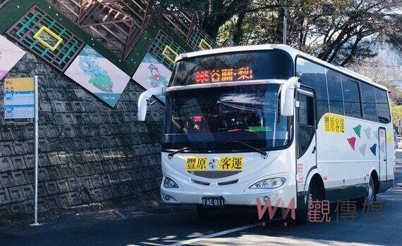 中市公車865路復駛中橫公路!梨山楓紅美景喜迎遊客