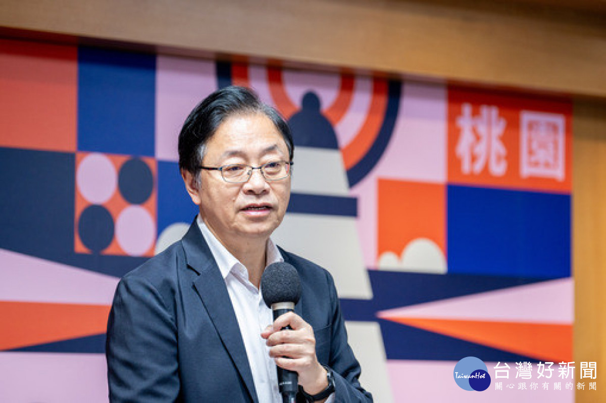 張市長致詞表示，市府將善用智慧科技，普及醫療資源。