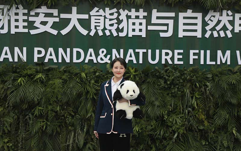 周海媚生前最後一次公開出席活動模樣曝光。圖/摘自微博