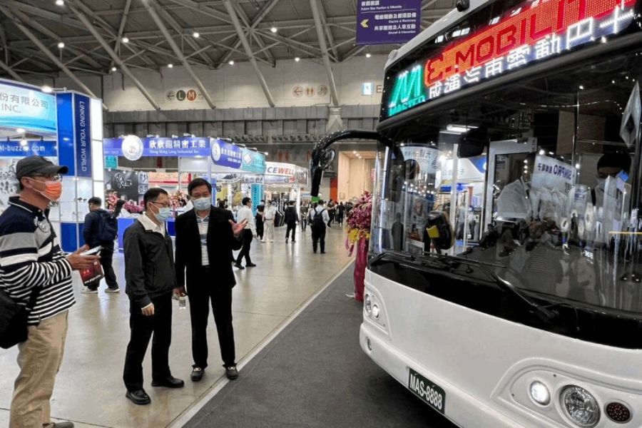 全電動先導公車決標113年上路 高虹安:大幅提升乘車便利性 199 照片來源:新竹市政府