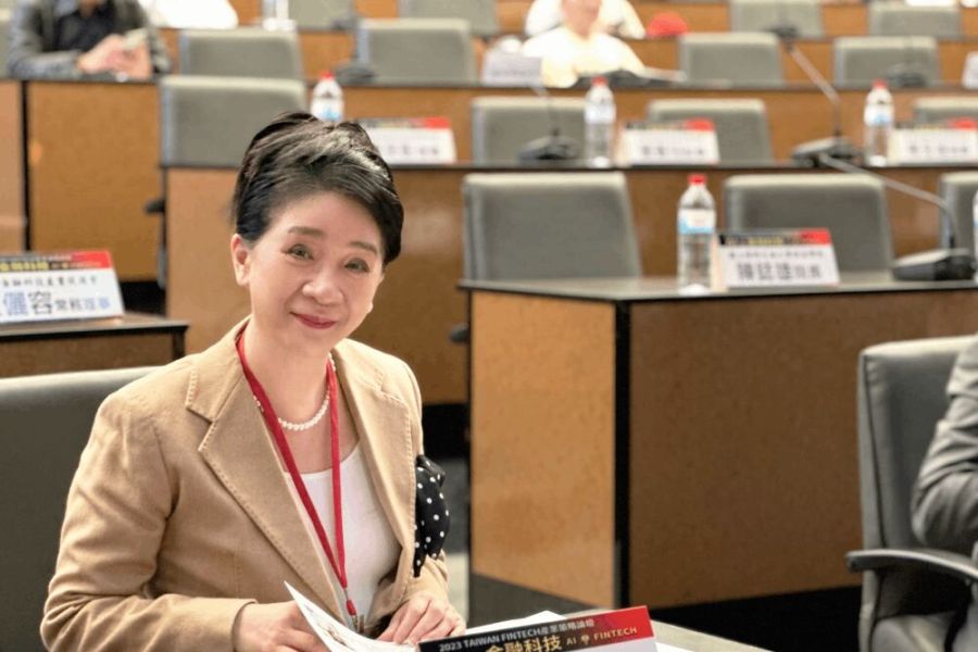 民進黨抱非核家園神主牌 李貴敏揭海外認證台能源使用評比非常差 216 照片來源:李貴敏臉書
