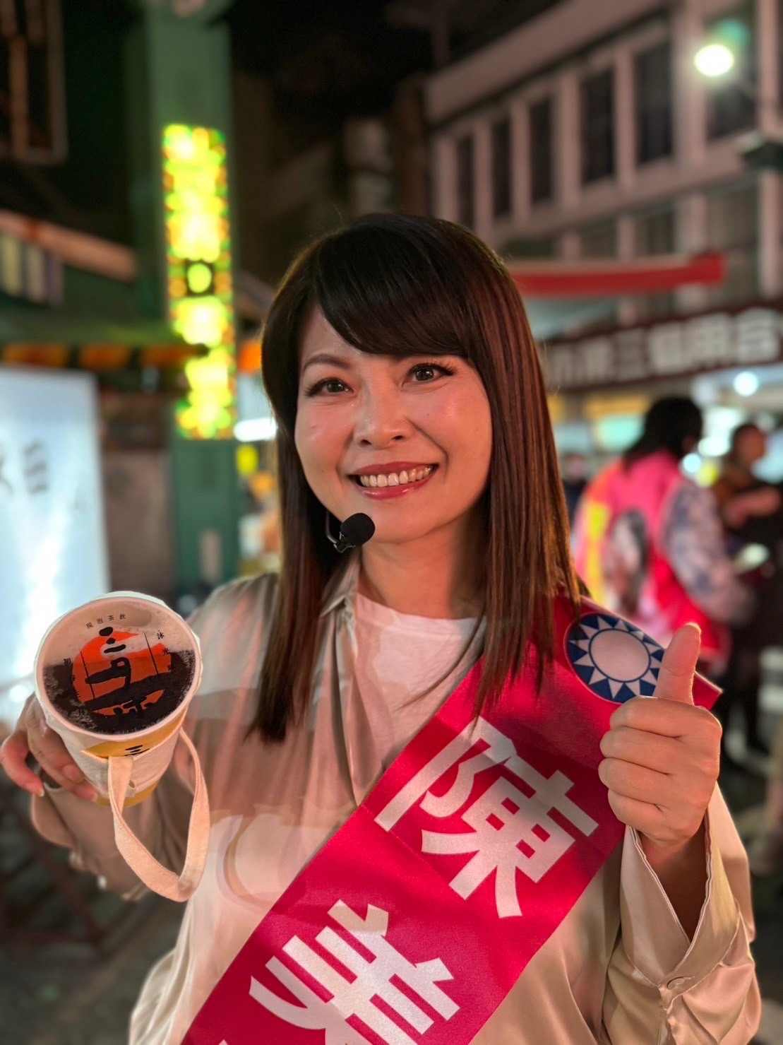 五屆議員陳美雅高雄在地耕耘長達20年。(圖/翻攝自陳美雅IG)