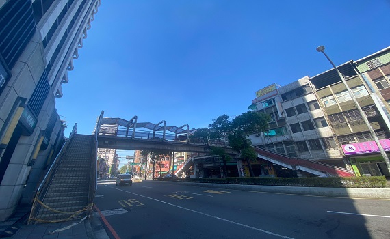 板橋民族陸橋拆除封路 12月15日夜間改道