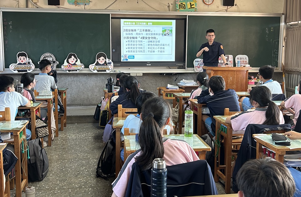 ▲圖說：第一波麗士深入校園，進行詐欺犯罪預防宣導              （圖／台中市政府提供）