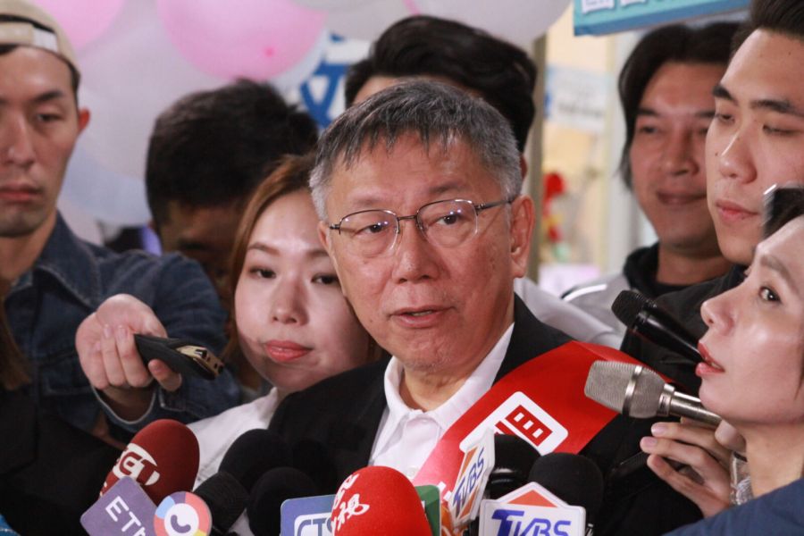 【有影】如何防棄保?柯文哲:六成希望政黨輪替但有七成不希望藍上台 194 柯文哲。(方炳超攝)