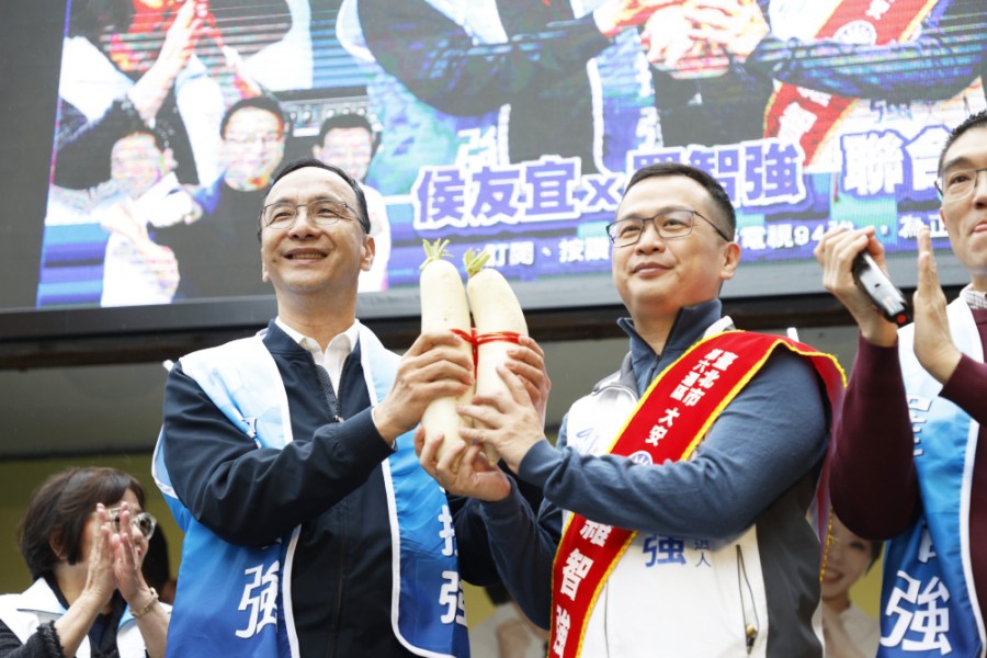 賴清德嗆夜間吹哨壯膽 朱立倫:那就來看1月13日結果 230 朱立倫16日出席國民黨總統候選人侯友宜與立委候選人羅智強聯合競選總部成立大會