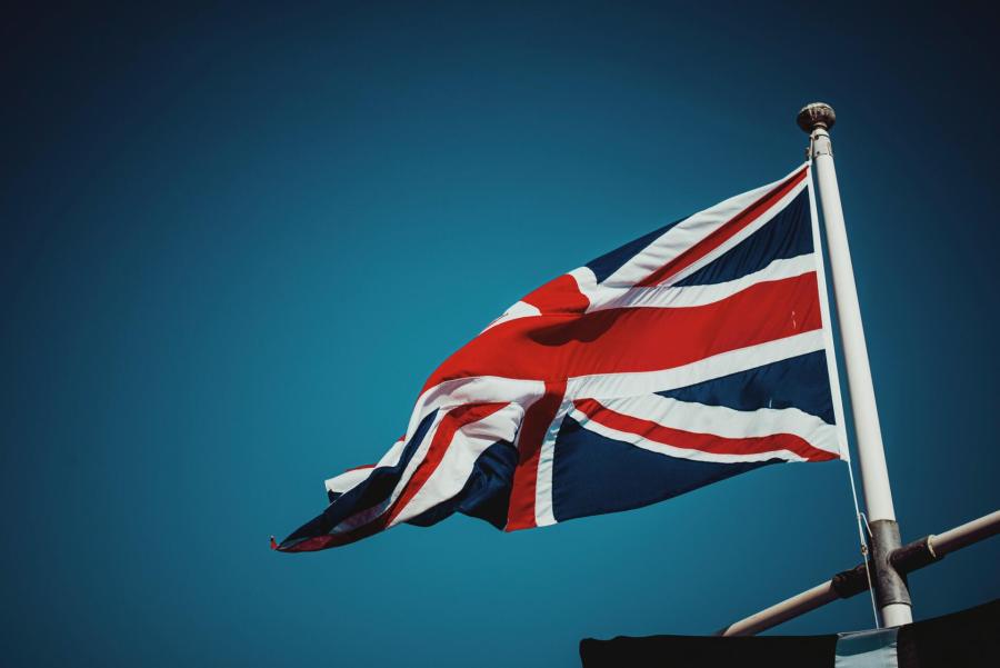 【臺灣調查網】全球民調/英國 除經濟困境外 多數英人也覺移民、醫療制度問題大 290 Aleks Marinkovic Rajjdlgu0x8 Unsplash