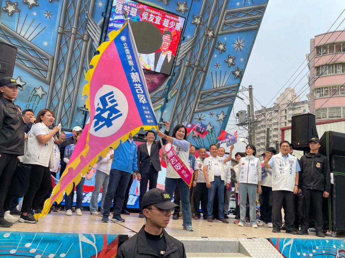 漾新聞|處理千島湖命案爭人權 侯友宜29年前曾赴大陸拍公安的桌子
