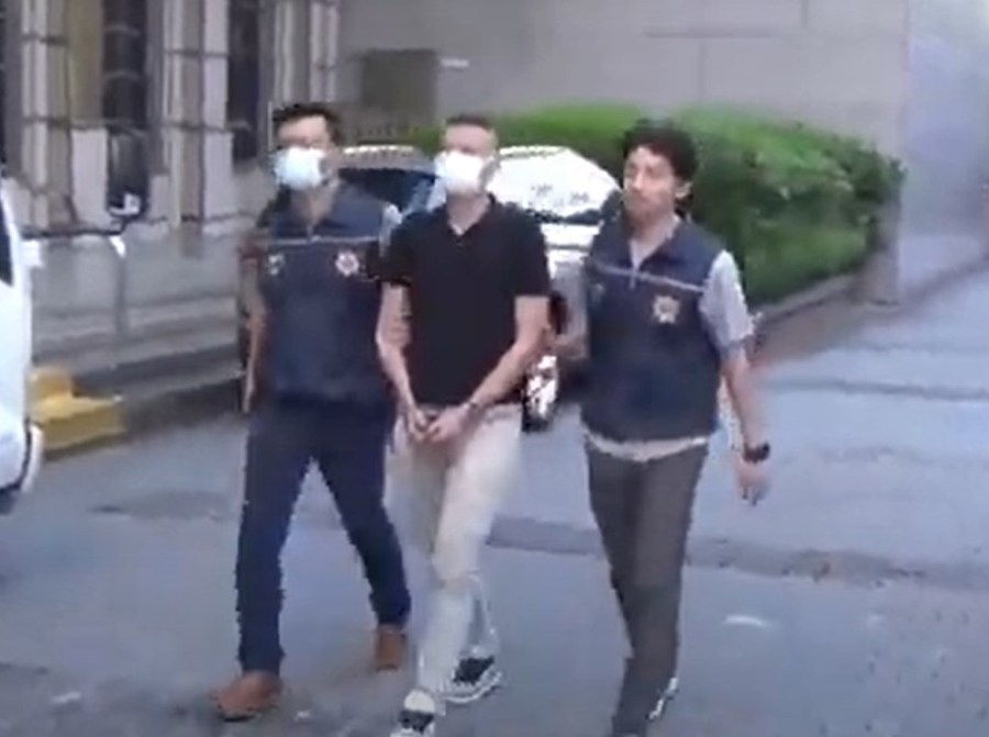 行李箱運毒品 警破黑幫販毒集團逮4人查獲大麻K他命 264 cnews204231218a03