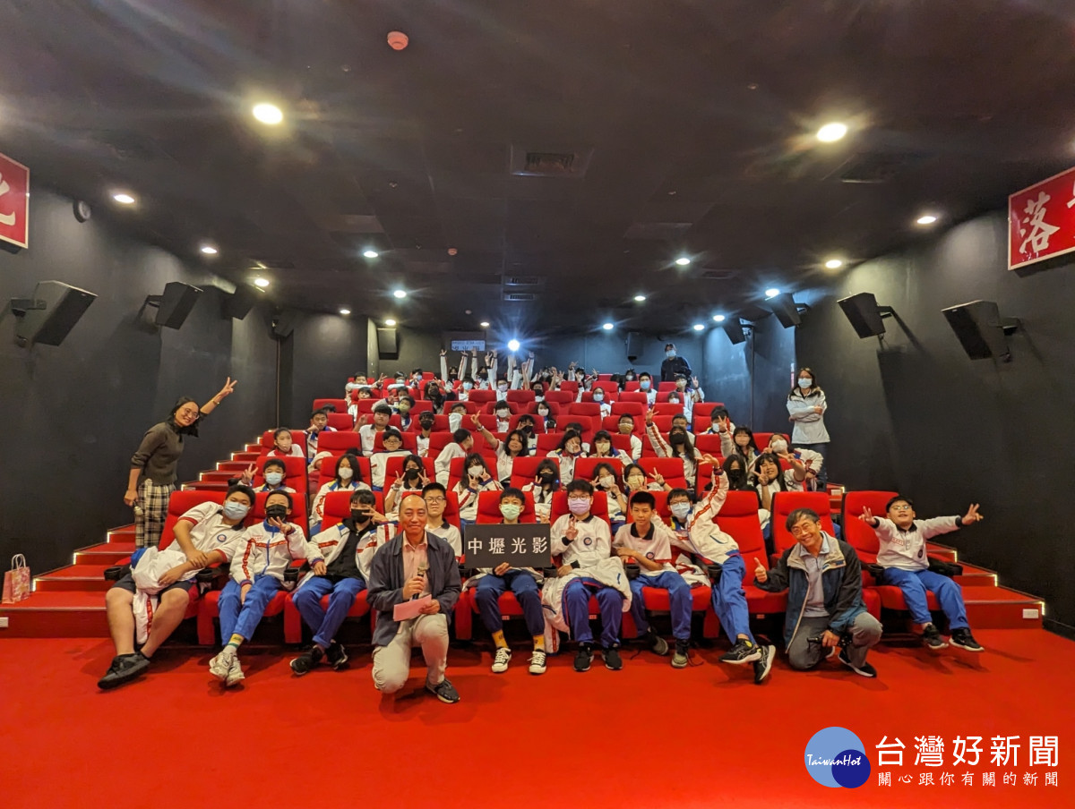 中壢光影與校園建構合作平台,深耕校園影視人才培育,提升影視美學素養。