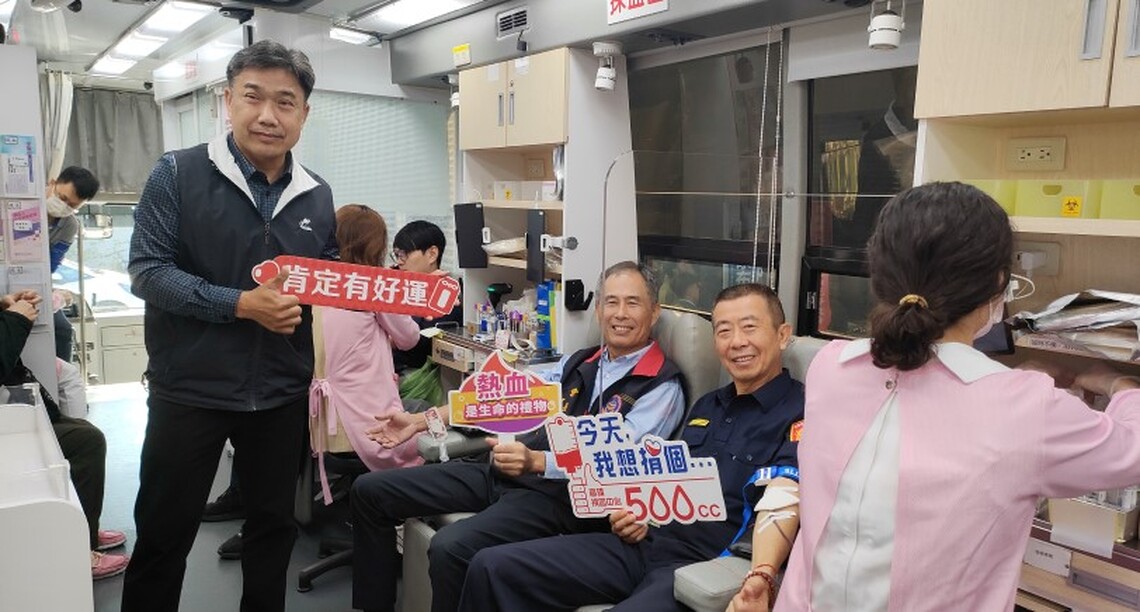媽祖號召 民眾熱心捲袖捐血