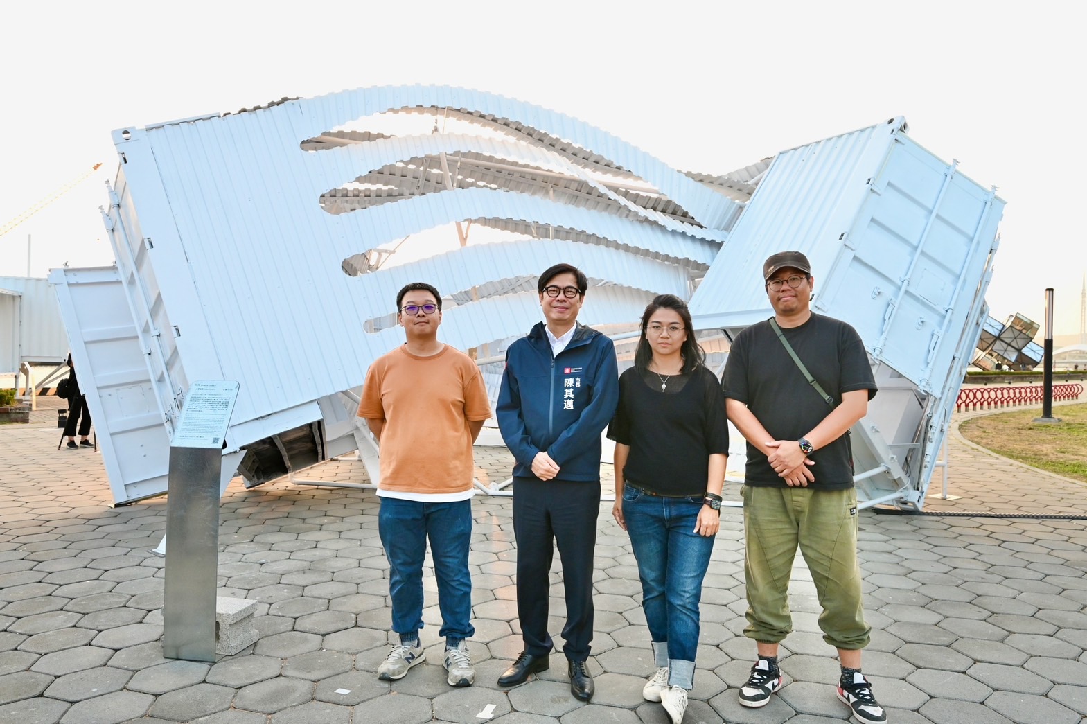 2023高雄國際貨櫃藝術節開展。(高市府提供)