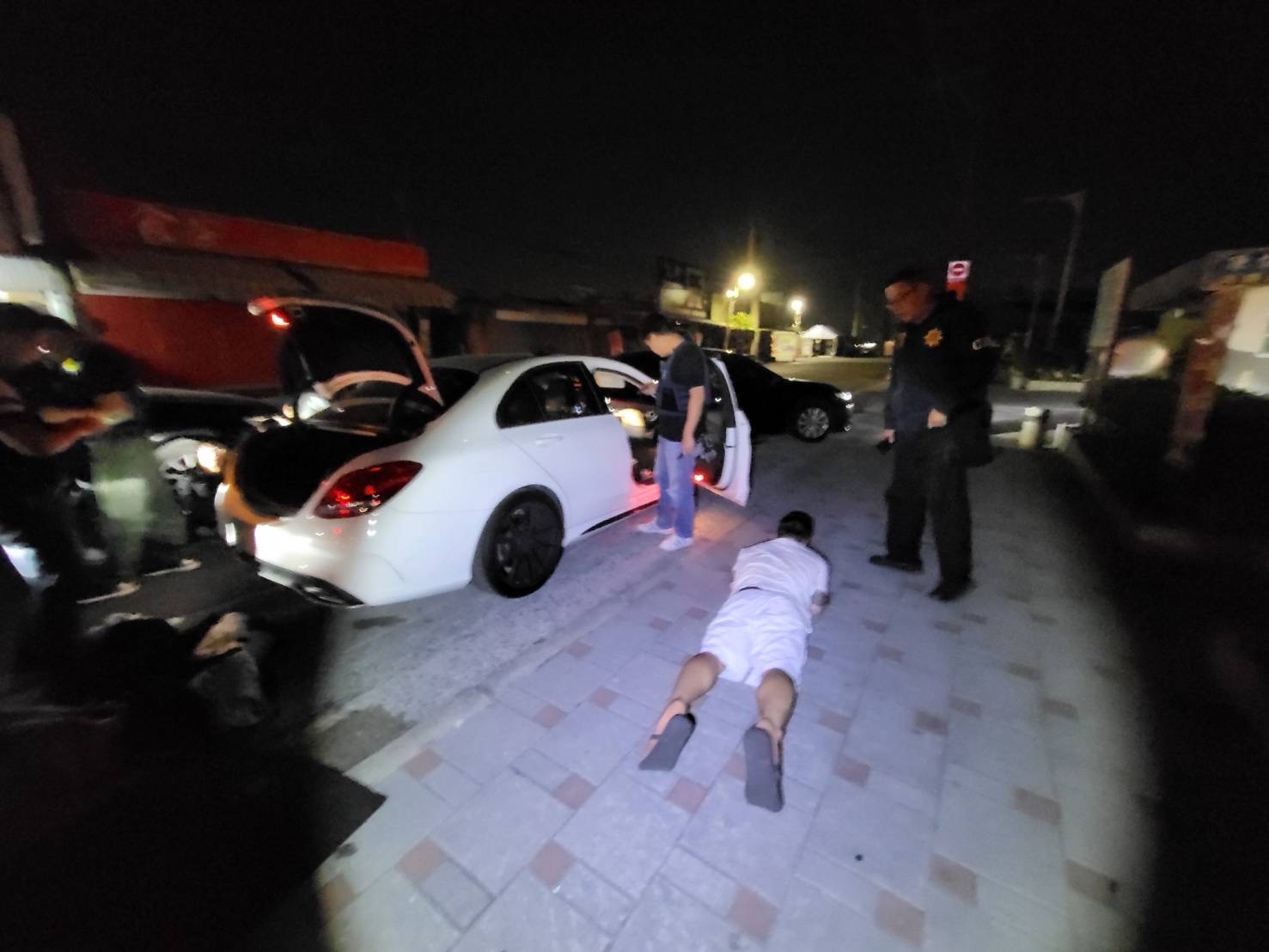 彌陀槍擊案,警6小時逮4嫌起獲2槍3彈。(翻攝照片)