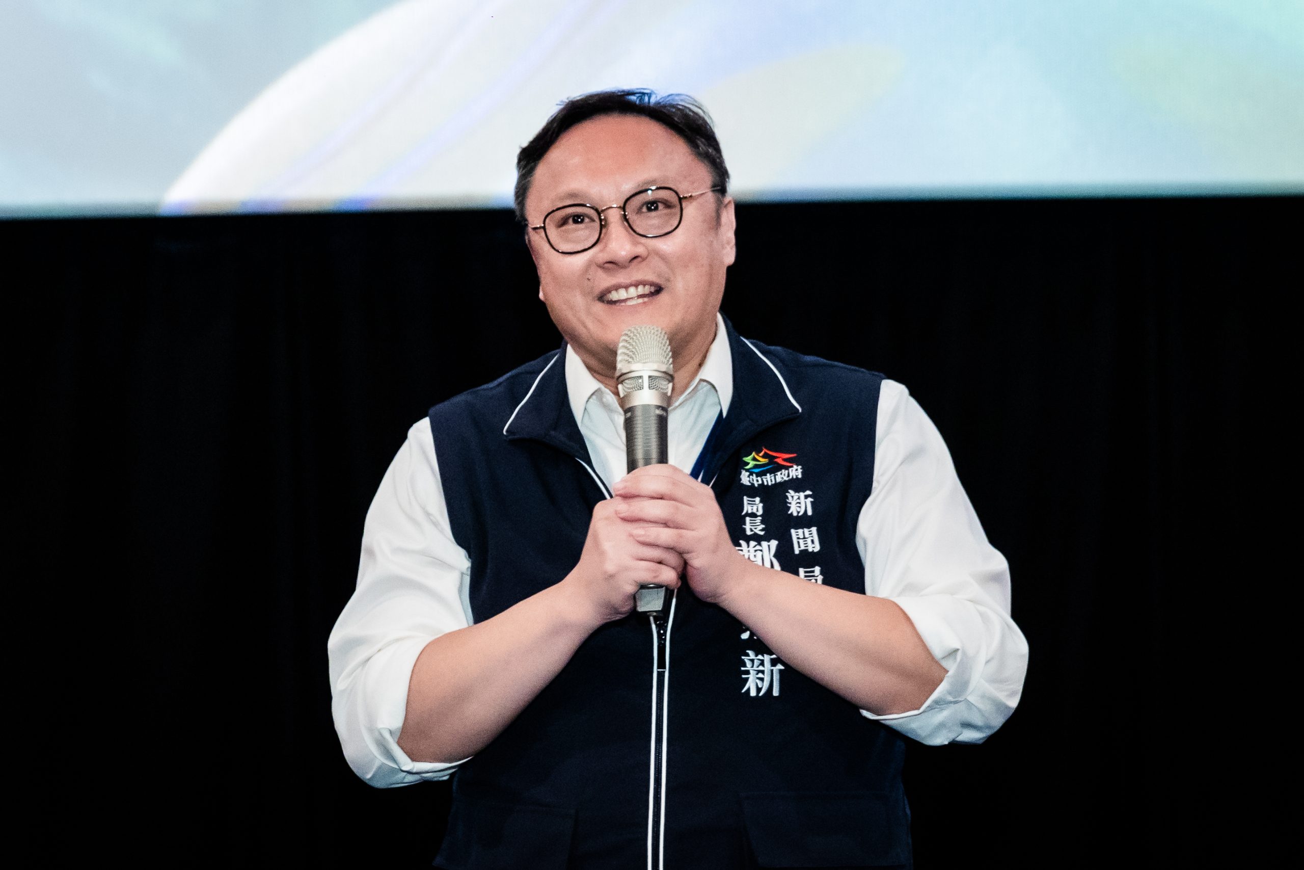 《妖怪森林》台中特映新聞局長鄭照新現身支持。(新聞局提供)
