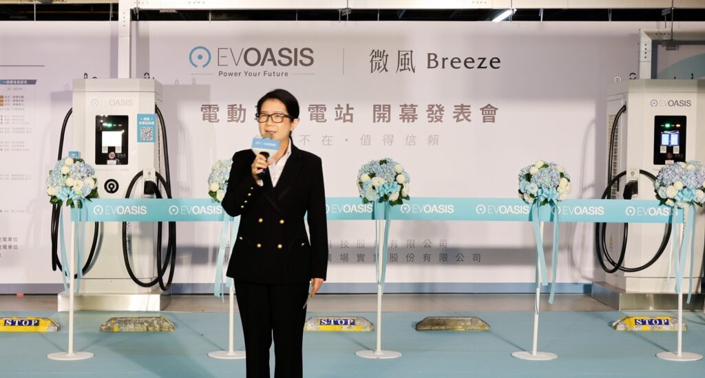 微風集團 陳副總經理也呼籲用戶透過充電,參與微風永續行動。