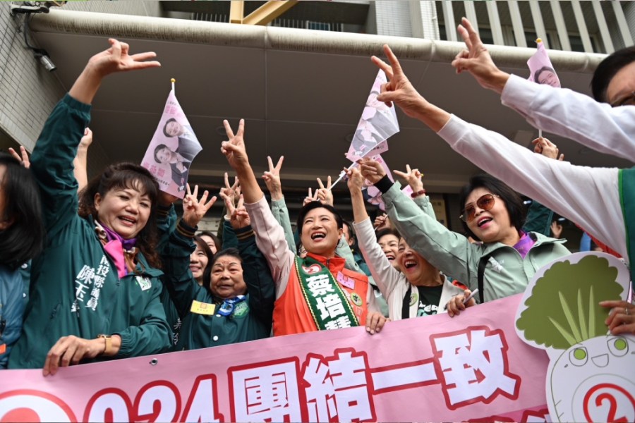 南投立委號次抽籤 候選人稱各號皆吉祥 224 南投立委號次抽籤 候選人稱各號皆吉祥 223