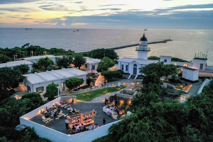 高雄燈塔造型優美。 圖:高雄市政府觀光局/提供