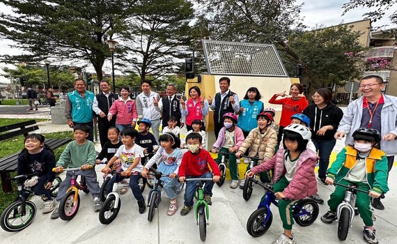 中市首座兒童交通主題公園 親子泉源公園騎車學交通知識