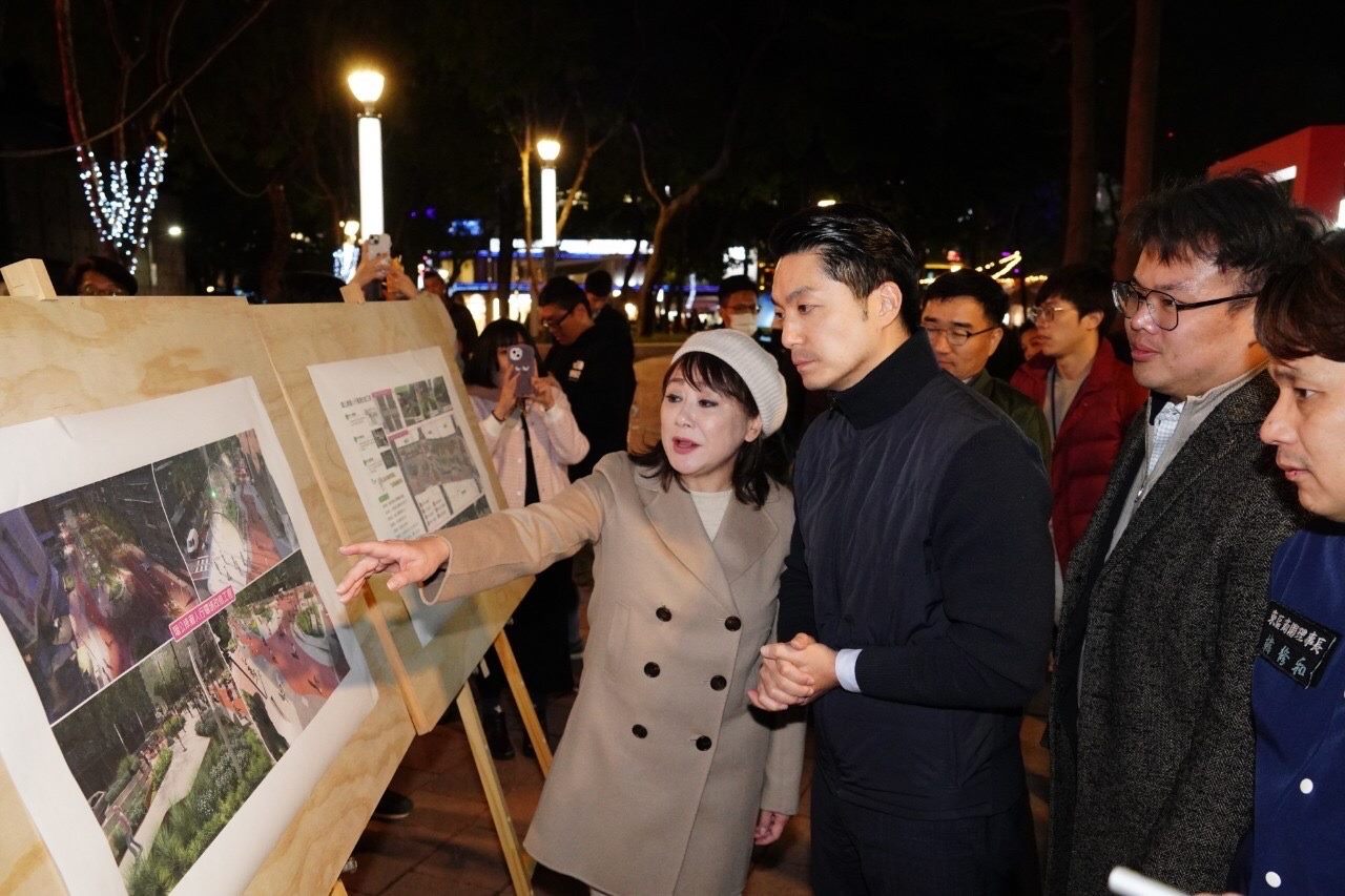 台北市長蔣萬安出席「漫遊宇宙混東區」點燈儀式。(南市府提供)