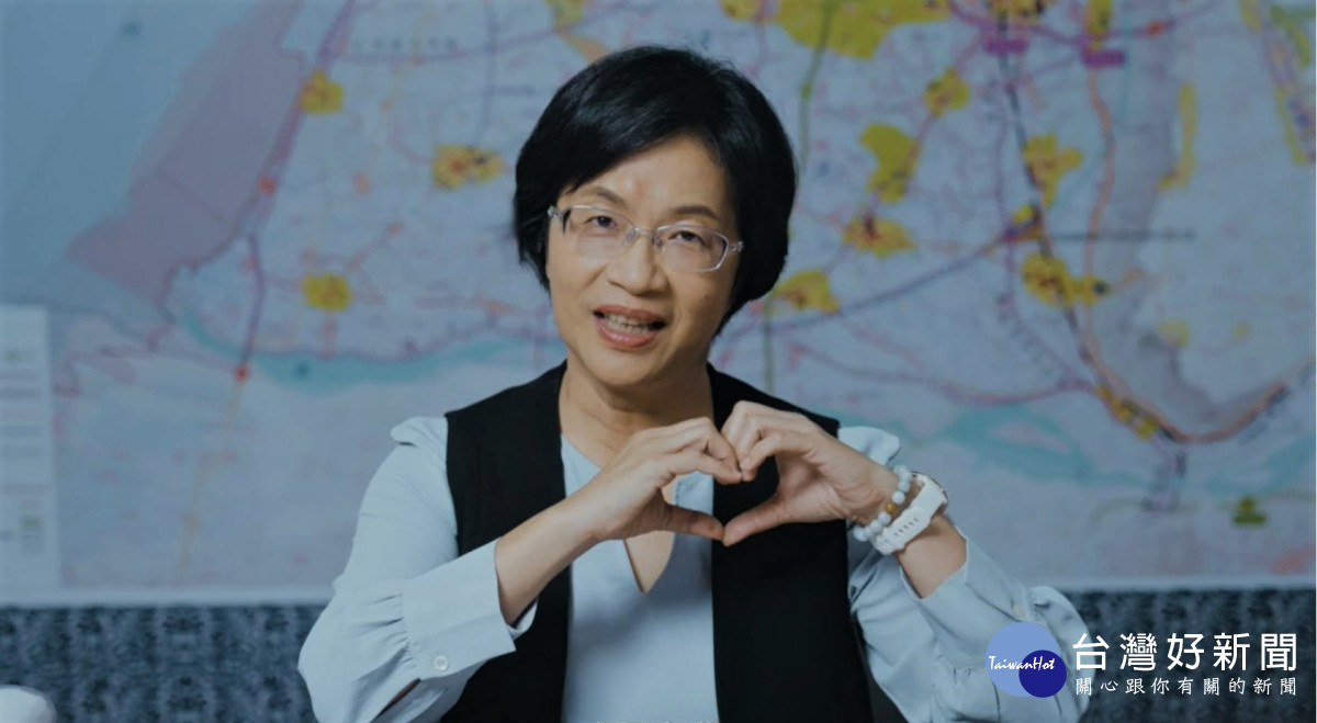 王惠美施政五周年《彰化前行．感恩有您》向鄉親告白。圖／取自王惠美臉書