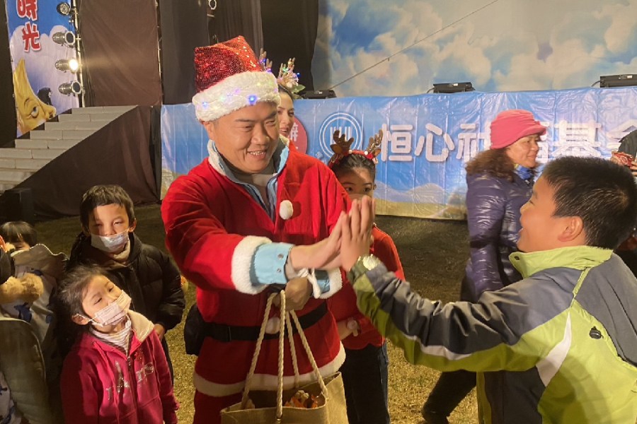 紙風車歲末開演 顏寬恒:盼用文化藝術散播快樂氛圍 254 紙風車歲末開演 顏寬恒:盼用文化藝術散播快樂氛圍 253
