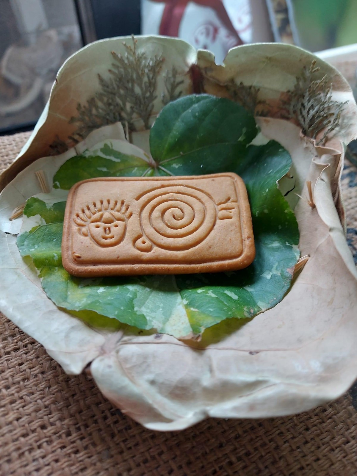 Taiwanese Artist Hsiu-ju Wang Chronicles Aboriginal History Through Art -  ICON Singapore | ICON Singapore, image size:1200x1600