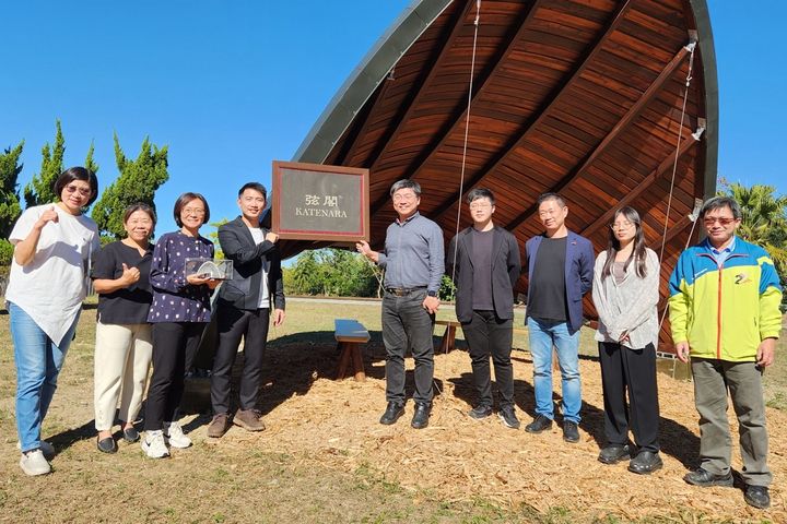 「弦閣」木構亭已落成開幕開放使用。 圖:林業保育署台中分署/提供