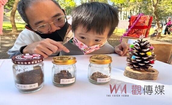 寓教於樂好環保!中市清潔隊、幼兒園共辦「環保聖誕親子創作」