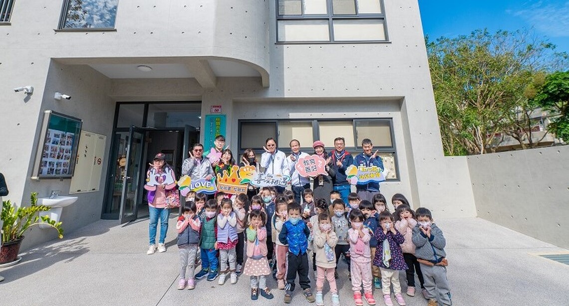 張善政視察新設「大湖非營利幼兒園」 感謝園方用心照顧、讓孩子們快樂成長