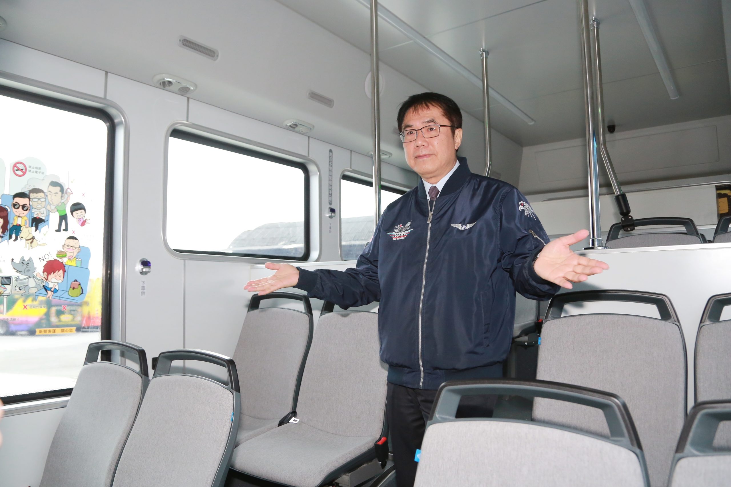 「大台南電動公車112年度成果記者會」。(南市府提供)