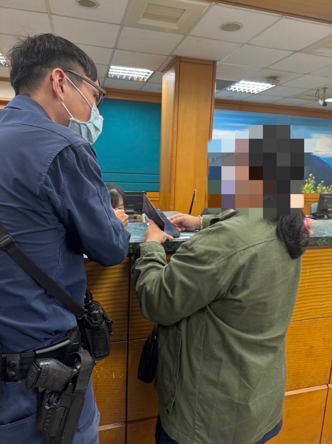婦人投資虛擬貨幣想賺點買菜錢 20萬轉到個人帳戶？警勸「母湯」