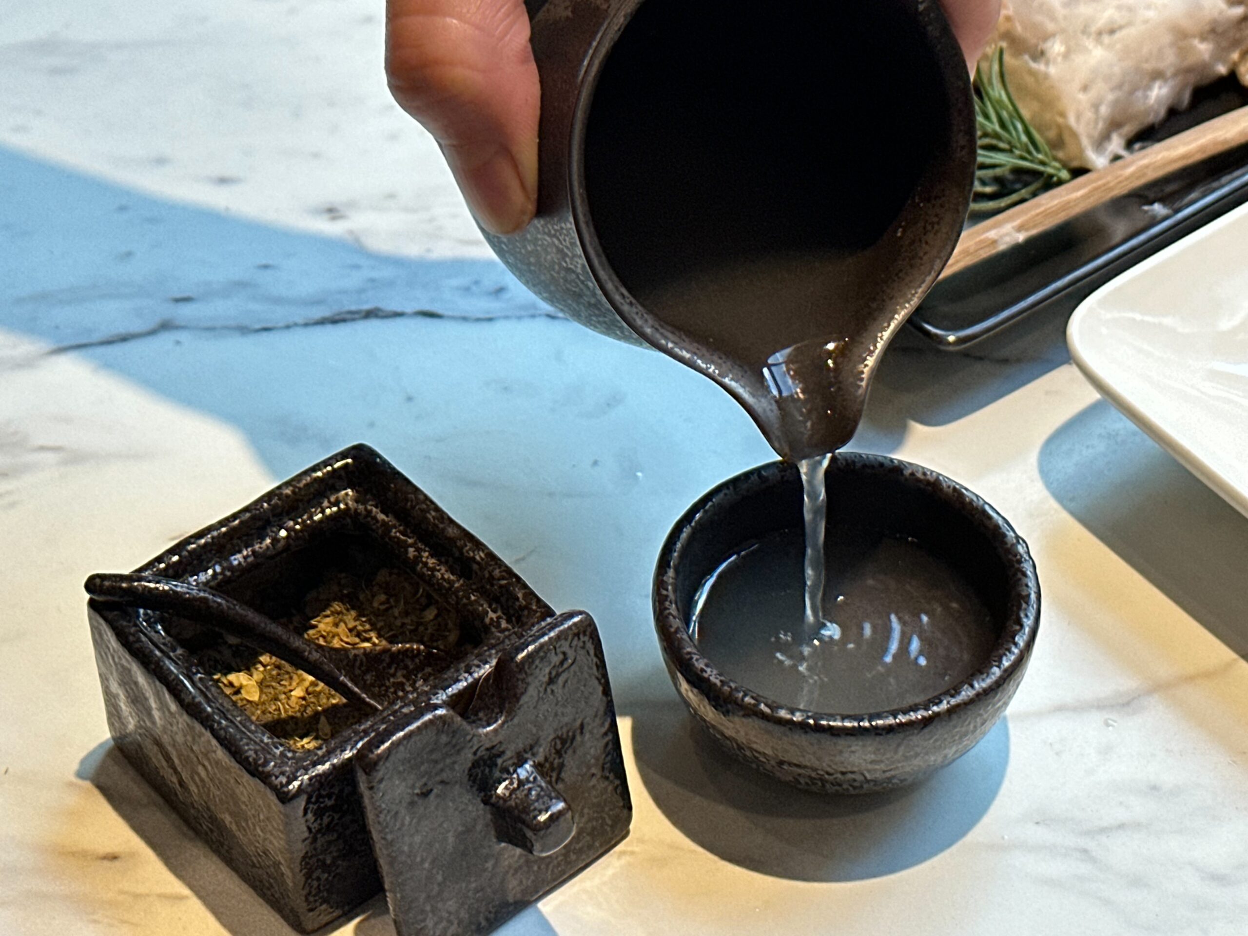 內科美食／外食族懷念的滋味！來一趟騰爐，讓闆娘教您好好吃鍋